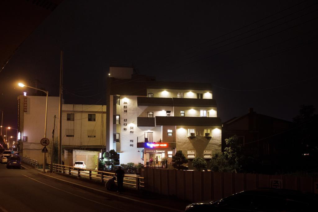 Suncheon Guesthouse Nreem Quarto foto